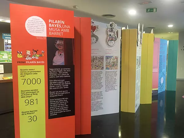 L'expo dels 15 anys del Premi Pilarín Bayés a la Biblioteca Zona Nord de Barcelona